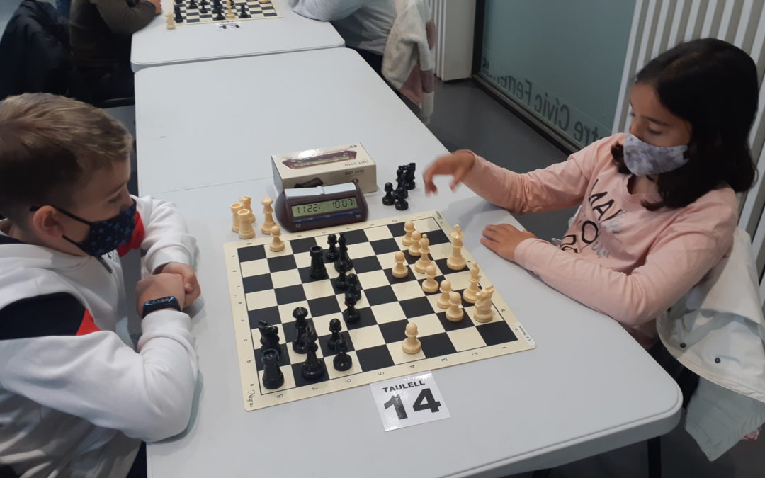 Partides i emparellaments de la primera jornada d’escacs escolar